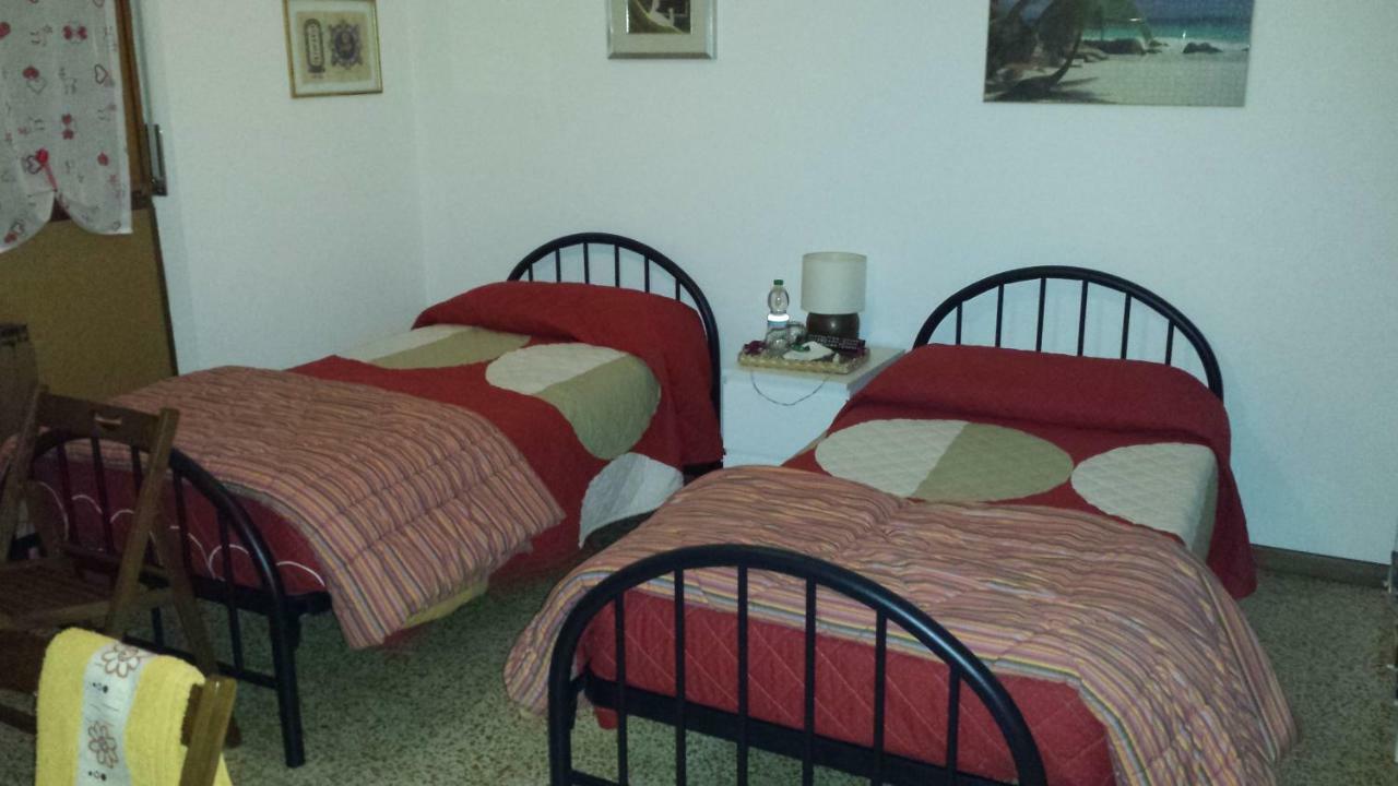 Bed Magnolie Hotell Lainate Exteriör bild